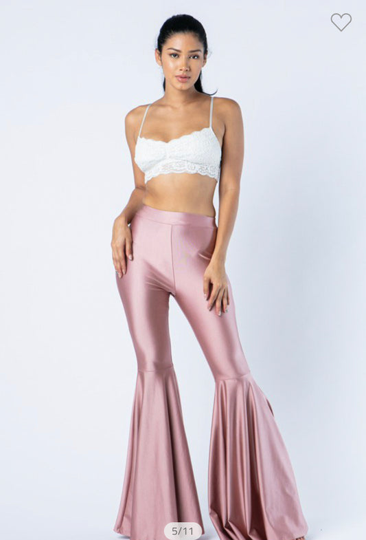 🌸 The “Rosé After Dark” Statement Flares